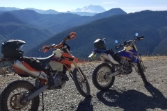MY bike and my buddies pumpkin at about 5000' with Rainier in the background