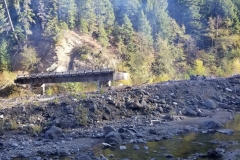 Bridge wash-out means fording the Cabin Creek instead